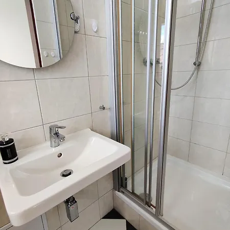 公寓 Cozy Flat At Zizkov & Free Parking 布拉格